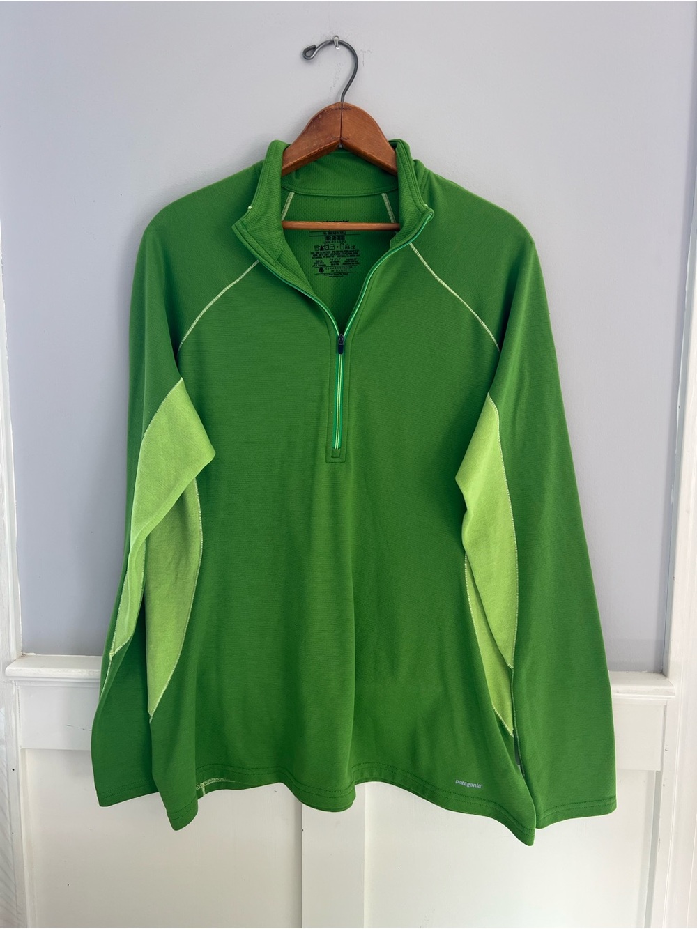 Patagonia Capilene Green Quarter Zip Base Layer Athletic Top Women’s XL
